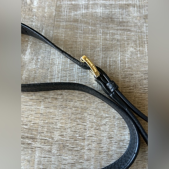 Michael Kors Black Pebbled Genuine Leather Purse Gold Chain Mature Designer EUC - Picture 3 of 16